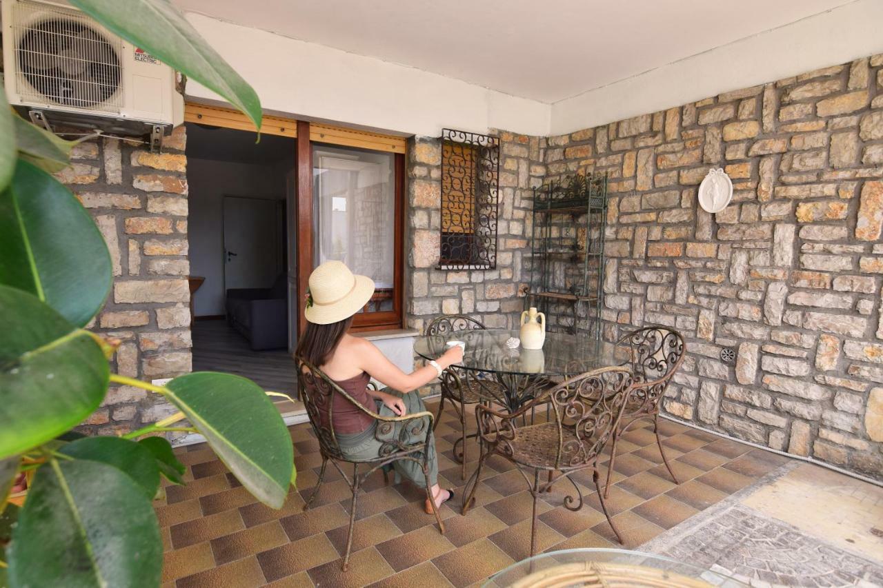Bed and Breakfast Un Ospite A Fontania à Gaète Extérieur photo